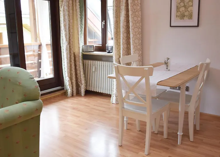 Appartement Galeriewohnung Mit Blick In Den Schwarzwald