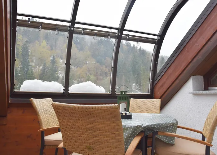 Appartement Galeriewohnung Mit Blick In Den Schwarzwald *